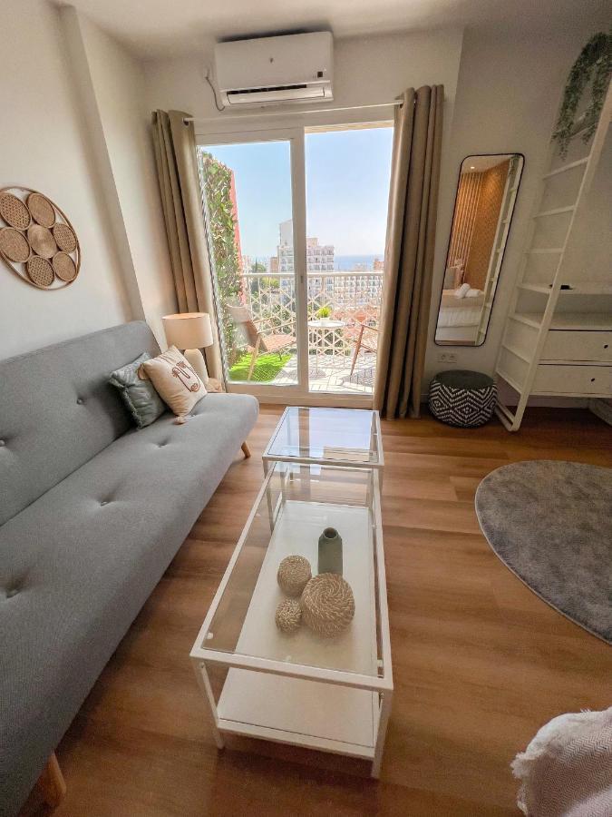 Cozy Studio With Sea Views Бенальмадена Экстерьер фото